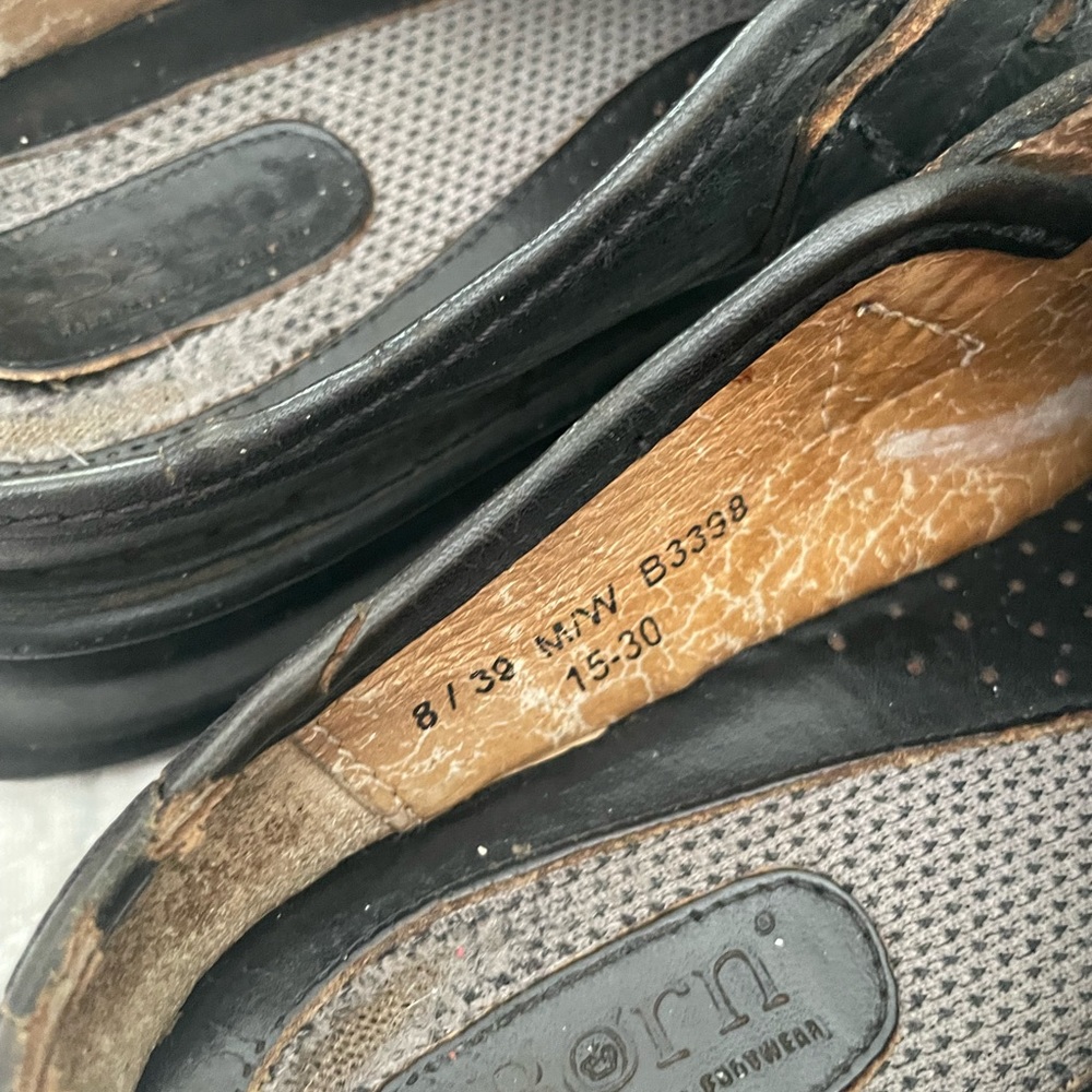 Clogs - Picture 9 of 10